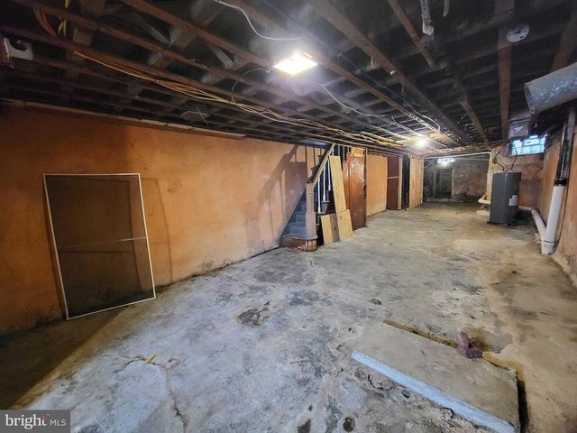 853 E WESTMORELAND ST, Philadelphia, PA 19134