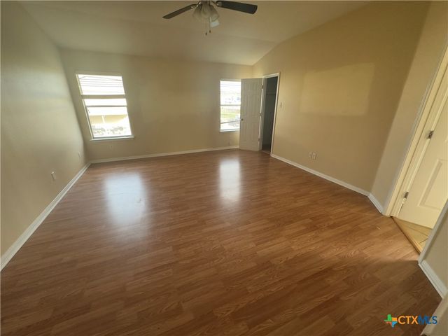 2617 White Moon Drive, Harker Heights, TX 76548