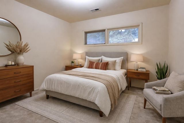 2717 E 19TH Ave, Spokane, WA 99223