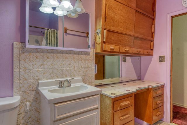 2717 E 19TH Ave, Spokane, WA 99223