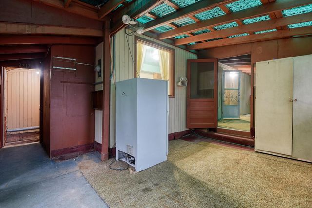 2717 E 19TH Ave, Spokane, WA 99223