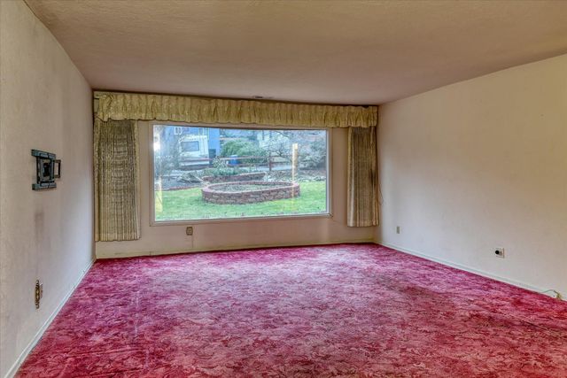 2717 E 19TH Ave, Spokane, WA 99223