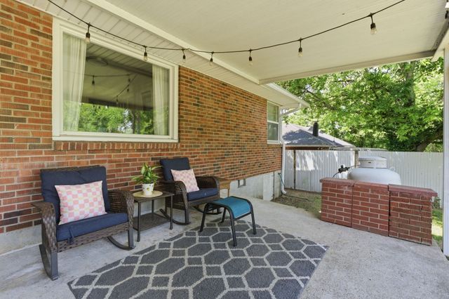 2636 Woodberry Dr, Nashville, TN 37214