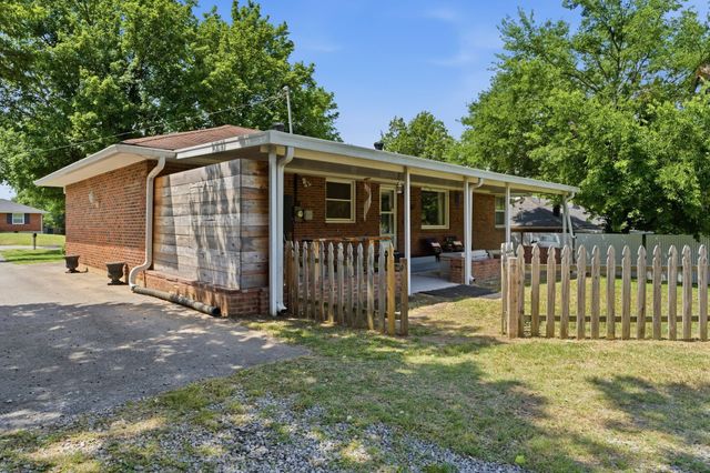 2636 Woodberry Dr, Nashville, TN 37214
