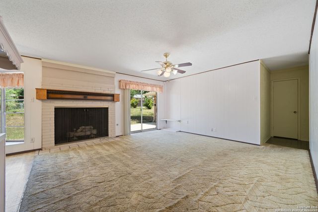 315 Inspiration Dr, San Antonio, TX 78228