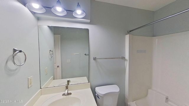 4620 Crawdad Court, Wilmington, NC 28405