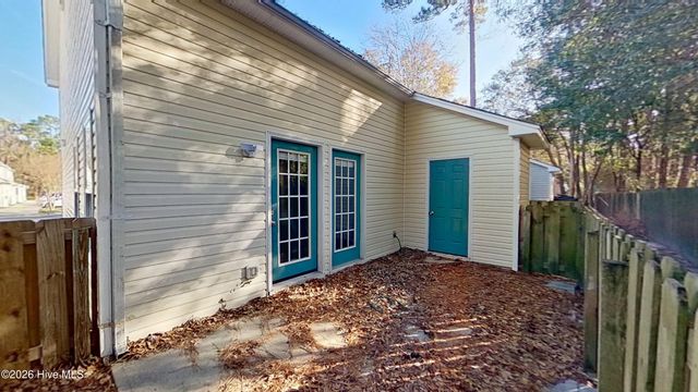 4620 Crawdad Court, Wilmington, NC 28405