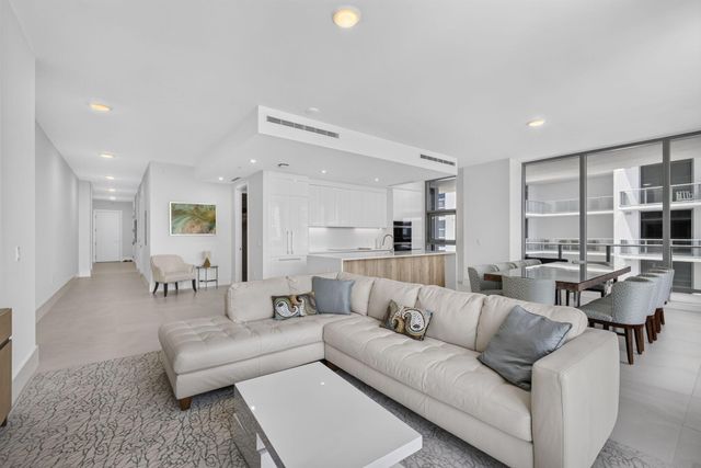 220 Lake Shore Drive 1702, Lake Park, FL 33403