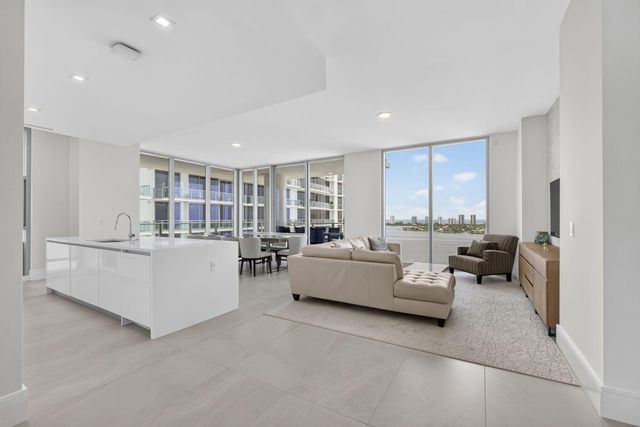220 Lake Shore Drive 1702, Lake Park, FL 33403