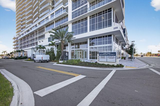 220 Lake Shore Drive 1702, Lake Park, FL 33403