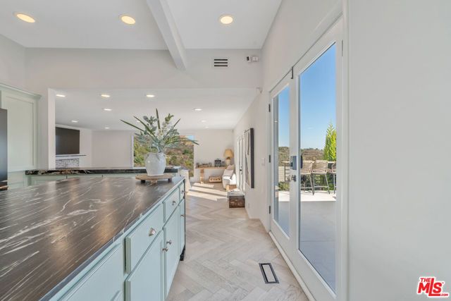 3479 Wonder View Drive, Los Angeles, CA 90068