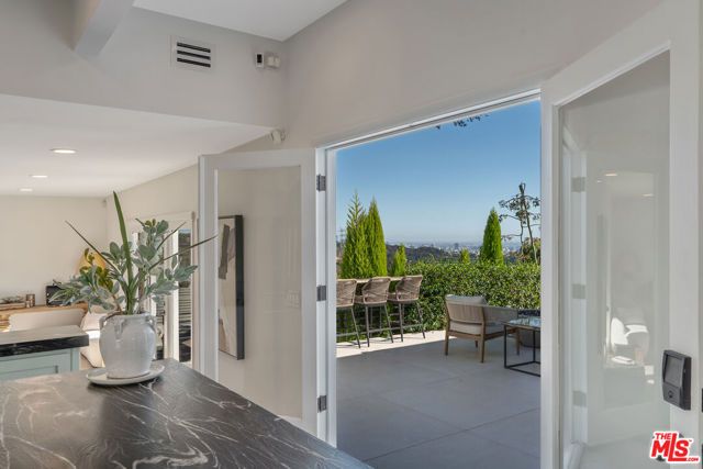 3479 Wonder View Drive, Los Angeles, CA 90068