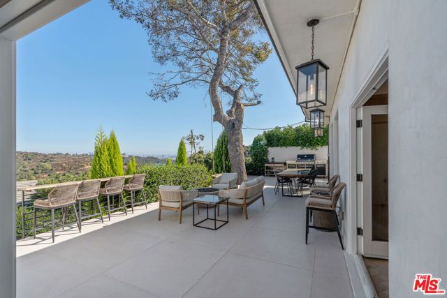 3479 Wonder View Drive, Los Angeles, CA 90068