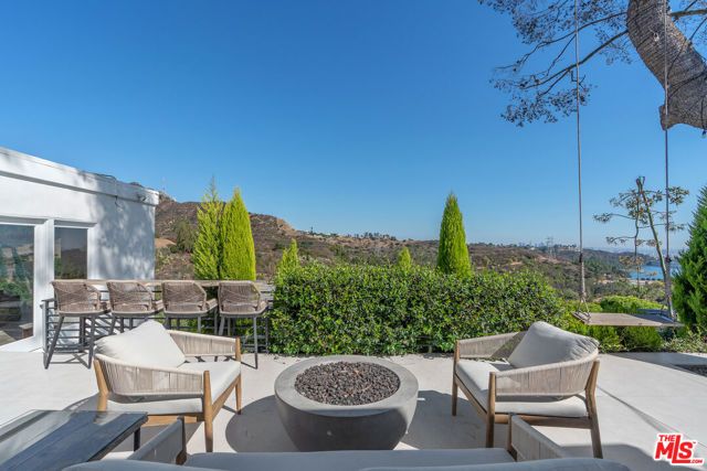 3479 Wonder View Drive, Los Angeles, CA 90068