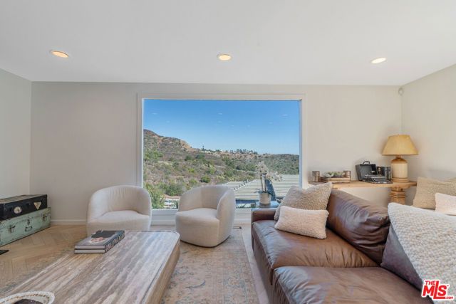 3479 Wonder View Drive, Los Angeles, CA 90068