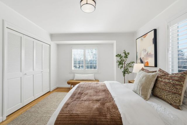 957 E Grant Place, San Mateo, CA 94402