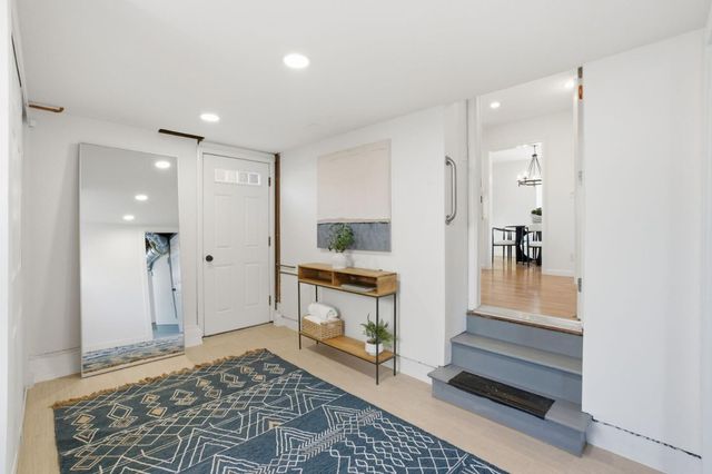 957 E Grant Place, San Mateo, CA 94402