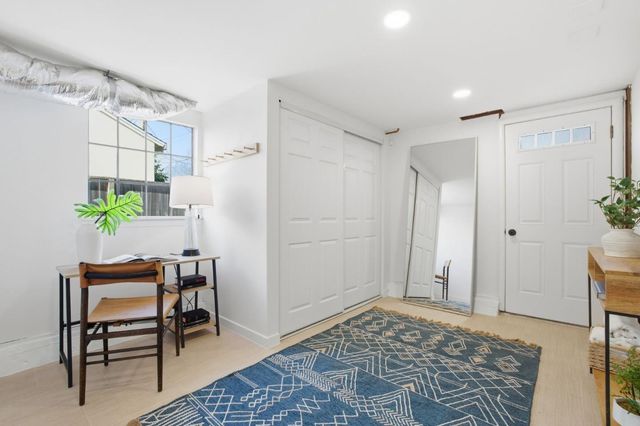 957 E Grant Place, San Mateo, CA 94402