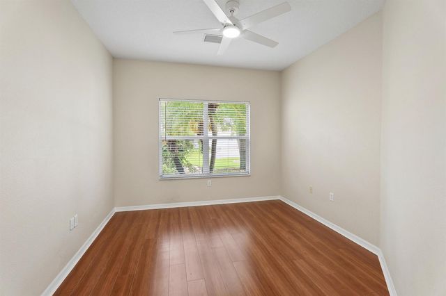 854 SW Rocky Bayou Terrace, Port St. Lucie, FL 34986