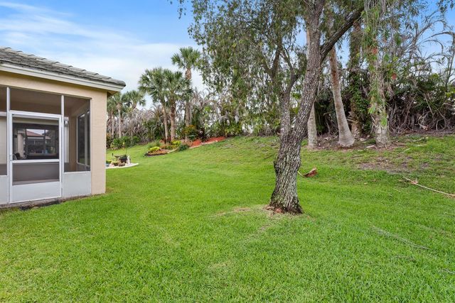 854 SW Rocky Bayou Terrace, Port St. Lucie, FL 34986