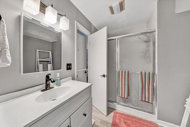 2428 Post Oak Rd, Salem, VA 24153