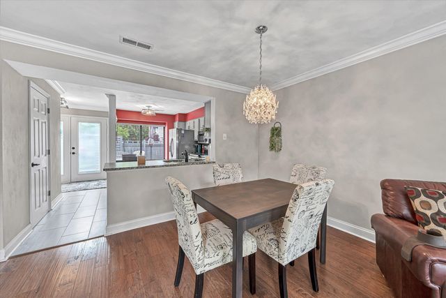 2428 Post Oak Rd, Salem, VA 24153