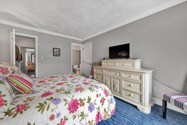 2428 Post Oak Rd, Salem, VA 24153