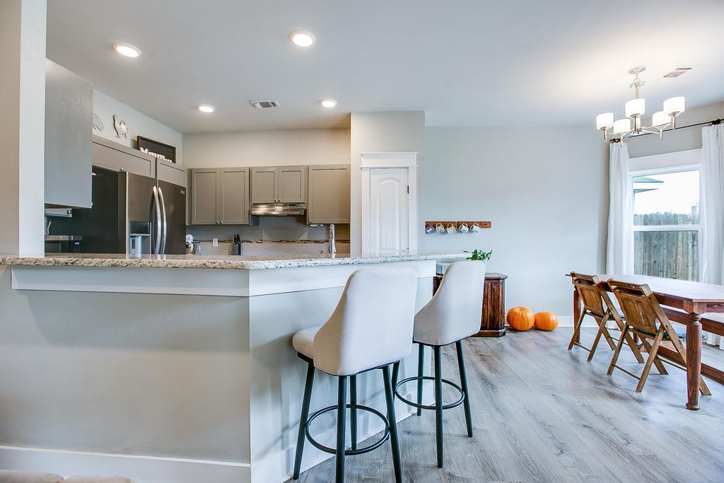 Image 12 of property listing at 1006 Gregory Drive, San Angelo, TX 76905