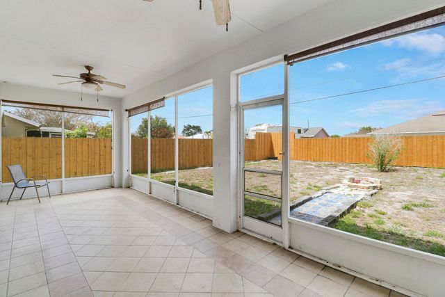 825 SW Mccracken Avenue, Port St. Lucie, Port St Lucie, FL 34953