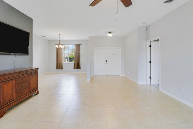 825 SW Mccracken Avenue, Port St. Lucie, Port St Lucie, FL 34953