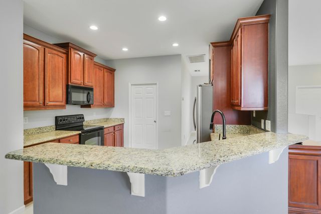 825 SW Mccracken Avenue, Port St. Lucie, Port St Lucie, FL 34953