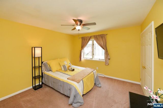 5 Woodlawn Drive, Andover Twsp, NJ 07821