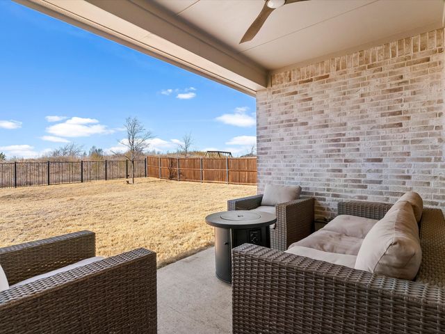 2161 Cloverfern Way, Haslet, TX 76052