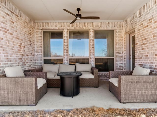 2161 Cloverfern Way, Haslet, TX 76052