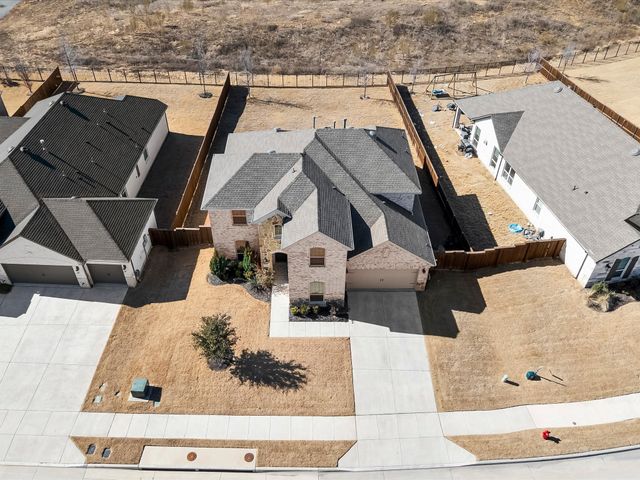 2161 Cloverfern Way, Haslet, TX 76052