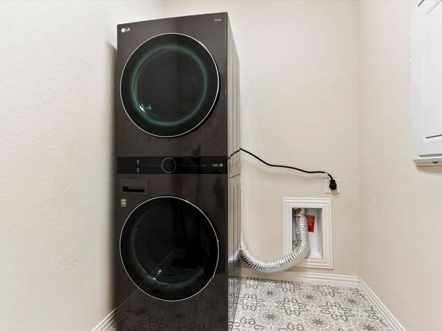 2161 Cloverfern Way, Haslet, TX 76052