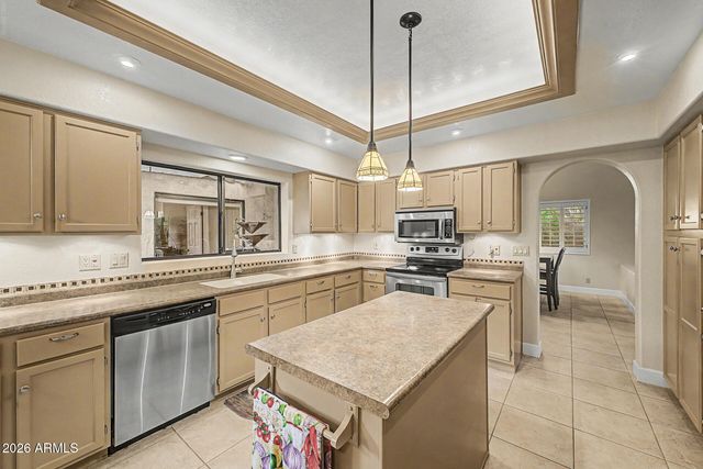 9994 E CAROL Avenue, Scottsdale, AZ 85258