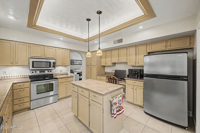 9994 E CAROL Avenue, Scottsdale, AZ 85258