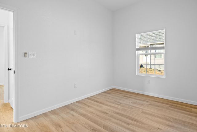 2820 Deer Stand Drive, Sevierville, TN 37876