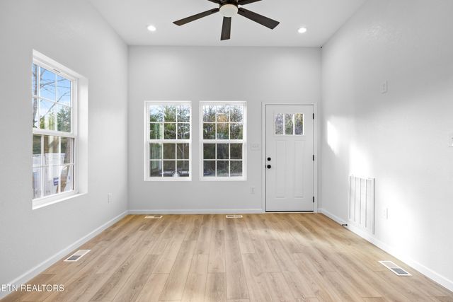 2820 Deer Stand Drive, Sevierville, TN 37876