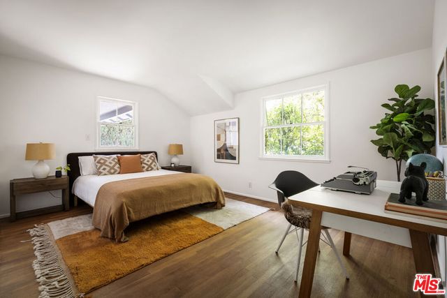5106 Ranchito Avenue, Sherman Oaks, CA 91423