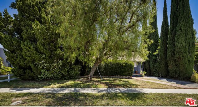 5106 Ranchito Avenue, Sherman Oaks, CA 91423