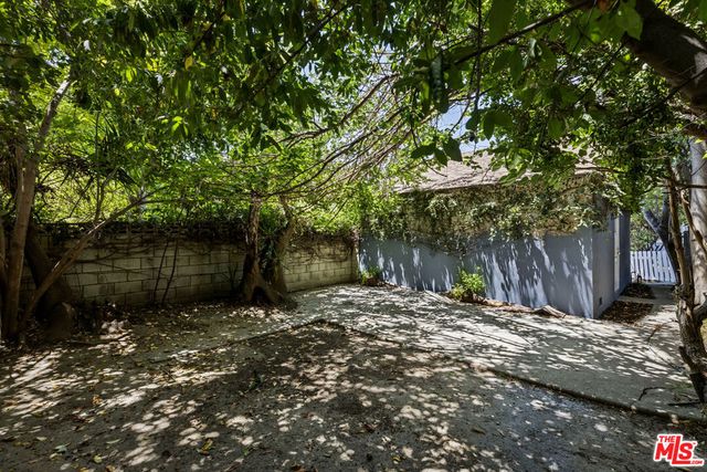 5106 Ranchito Avenue, Sherman Oaks, CA 91423