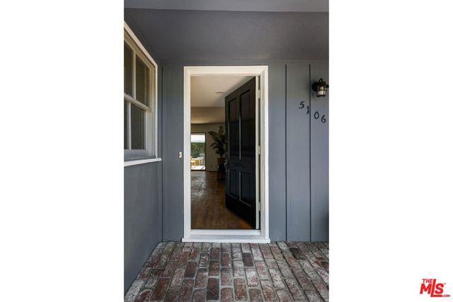 5106 Ranchito Avenue, Sherman Oaks, CA 91423