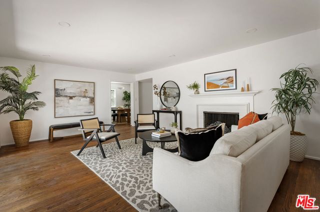 5106 Ranchito Avenue, Sherman Oaks, CA 91423