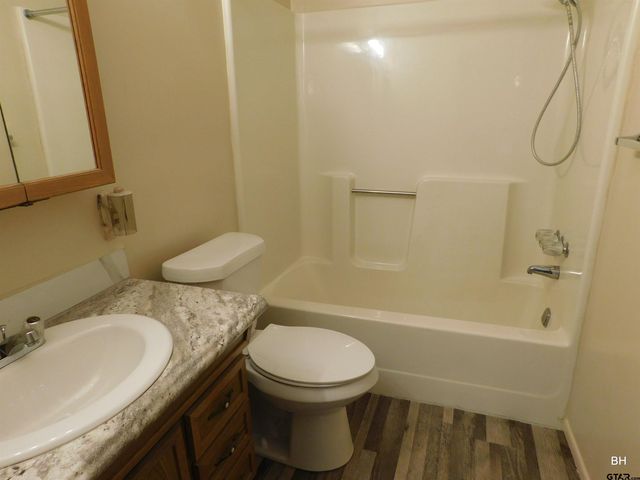 1610 N WOLFORD, Tyler, TX 75702