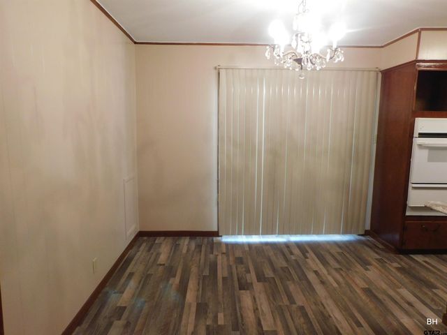 1610 N WOLFORD, Tyler, TX 75702