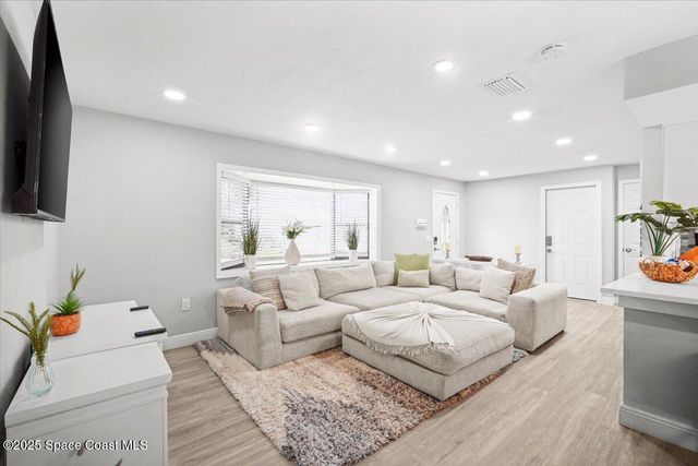 1481 Cowart Avenue, Melbourne, FL 32935