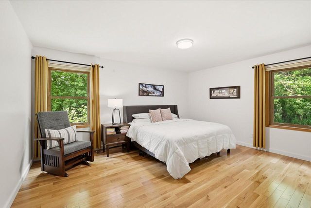 W280N8123 Black Diamond COURT, Hartland, WI 53029