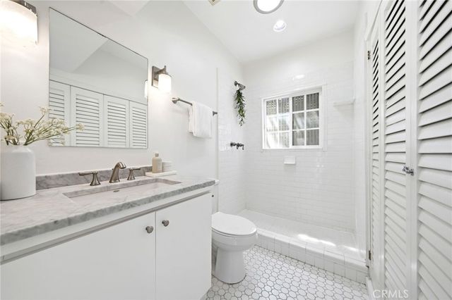 9624 Highland Gorge Drive, Beverly Hills, CA 90210
